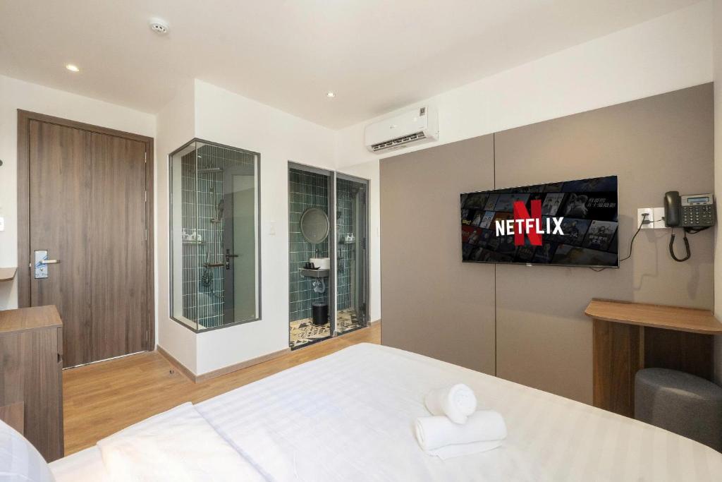 Lá Hotel